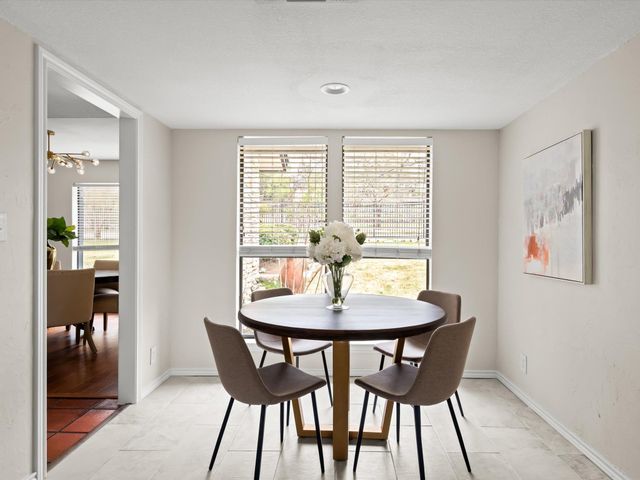 10404 Spicewood Mesa, Austin, TX 78759