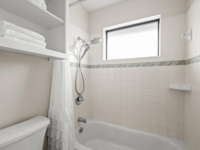 10404 Spicewood Mesa, Austin, TX 78759