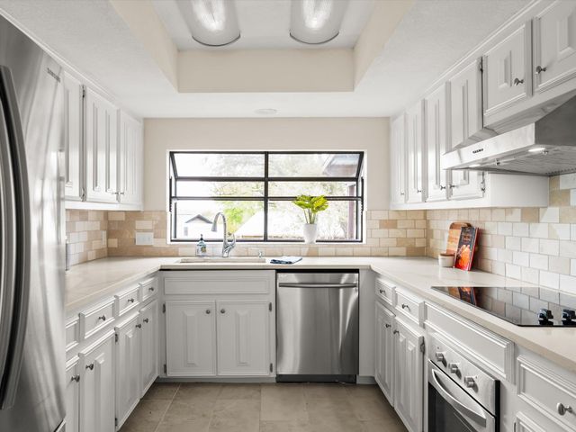 10404 Spicewood Mesa, Austin, TX 78759