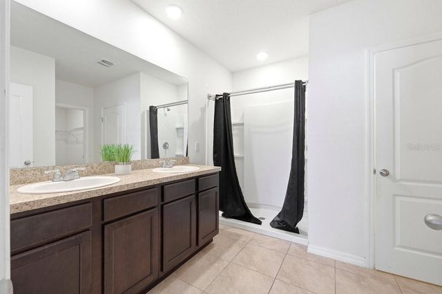 920 SUMMER GLEN DRIVE, Winter Haven, FL 33880