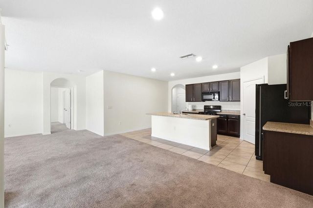 920 SUMMER GLEN DRIVE, Winter Haven, FL 33880