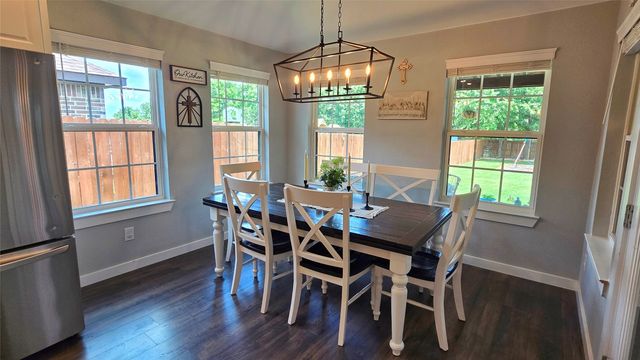 1320 Oak Valley, Denton, TX 76209