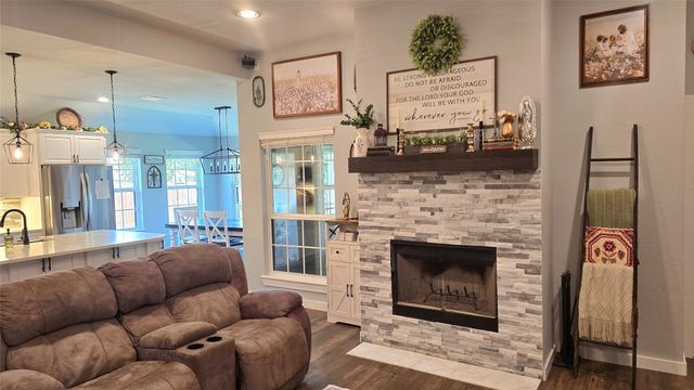1320 Oak Valley, Denton, TX 76209