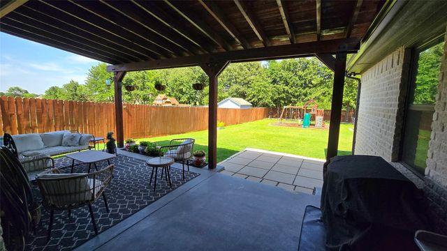 1320 Oak Valley, Denton, TX 76209