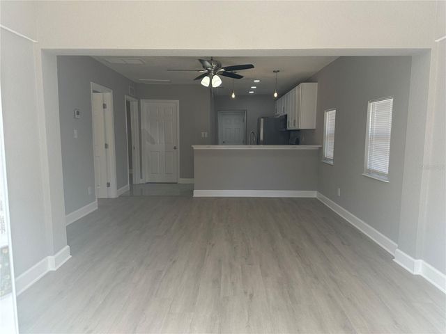 2901 20TH STREET N, St Petersburg, FL 33713