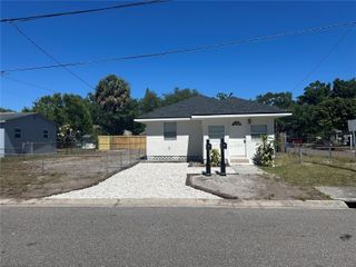 2901 20TH STREET N, St Petersburg, FL 33713