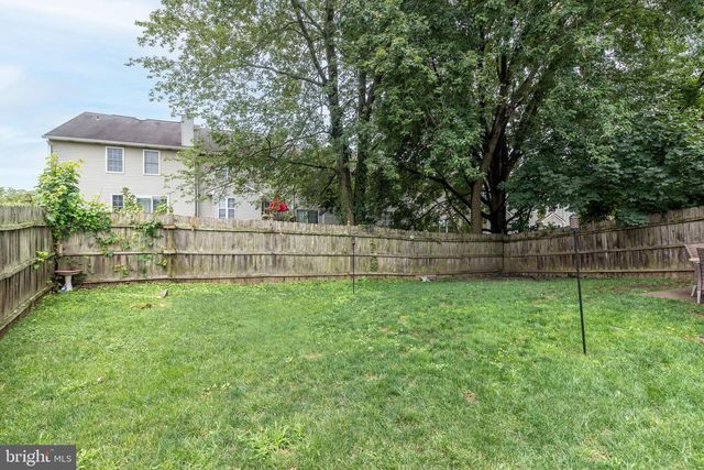 117 CALDERWOOD LN, Mount Laurel, NJ 08054