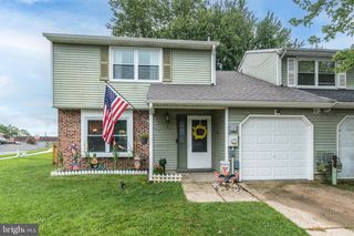 117 CALDERWOOD LN, Mount Laurel, NJ 08054