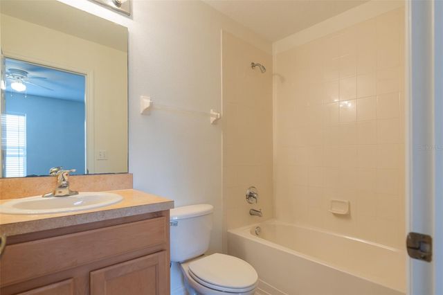 4084 PITCH PINE CIRCLE, Oviedo, FL 32765