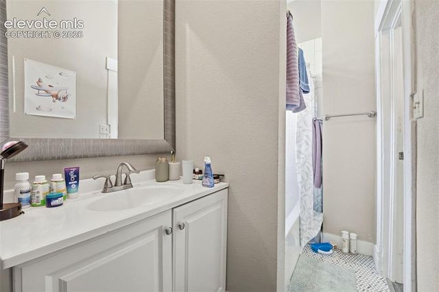 2427 W Platte Avenue, Colorado Springs, CO 80904