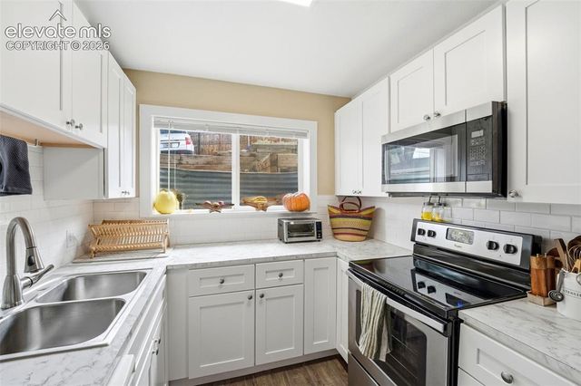 2427 W Platte Avenue, Colorado Springs, CO 80904