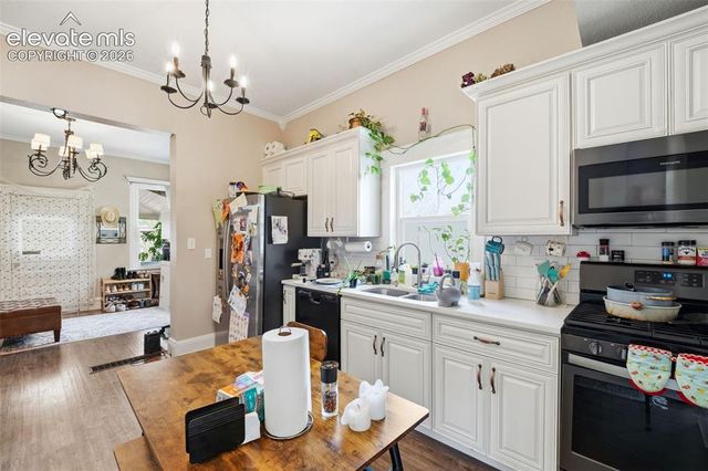 2427 W Platte Avenue, Colorado Springs, CO 80904