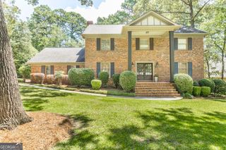 107 Fernwood Drive, Warner Robins, GA 31088