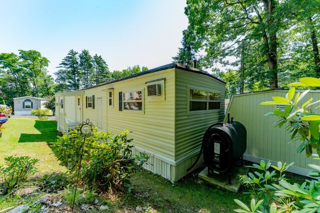 12 Pearl Court, Merrimack, NH 03054