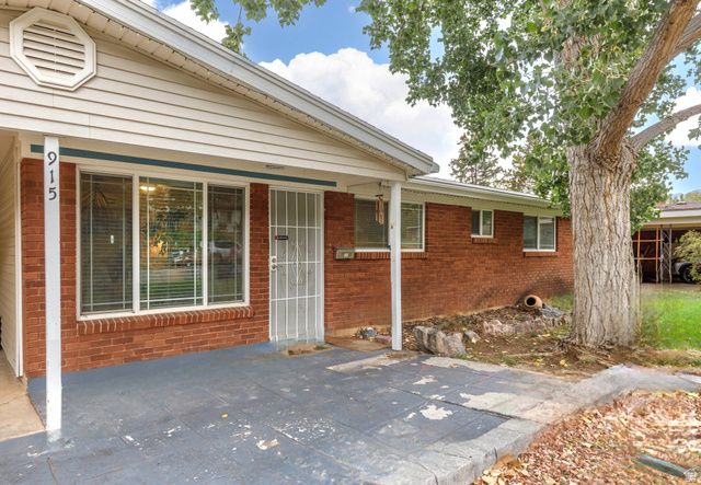 915 HISLOP DR, Ogden, UT 84404