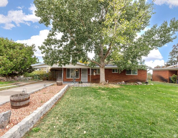 915 HISLOP DR, Ogden, UT 84404