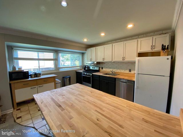 269 BOLTON RD, East Windsor, NJ 08520