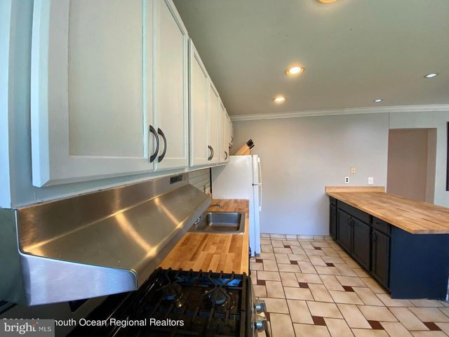 269 BOLTON RD, East Windsor, NJ 08520