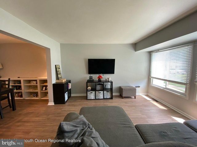 269 BOLTON RD, East Windsor, NJ 08520