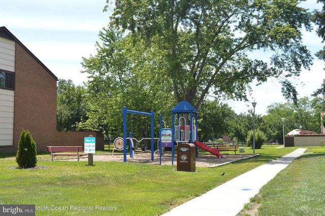 269 BOLTON RD, East Windsor, NJ 08520