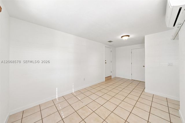 6710 SW 29th St, Miami, FL 33155