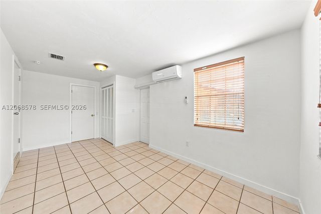 6710 SW 29th St, Miami, FL 33155