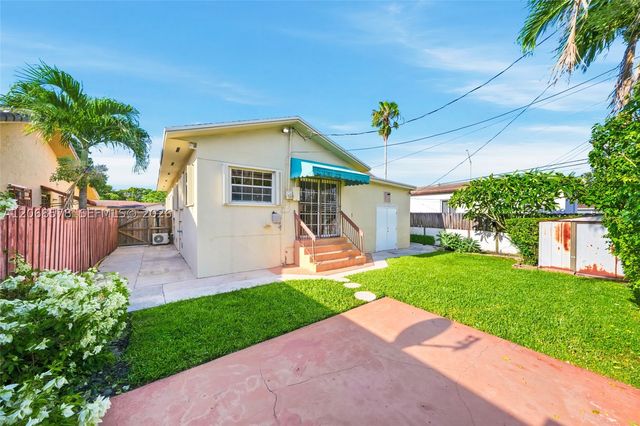 6710 SW 29th St, Miami, FL 33155