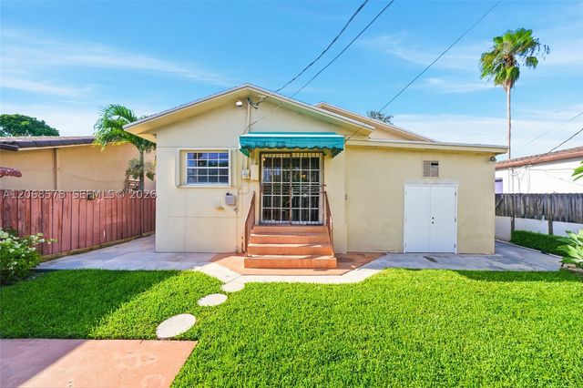 6710 SW 29th St, Miami, FL 33155