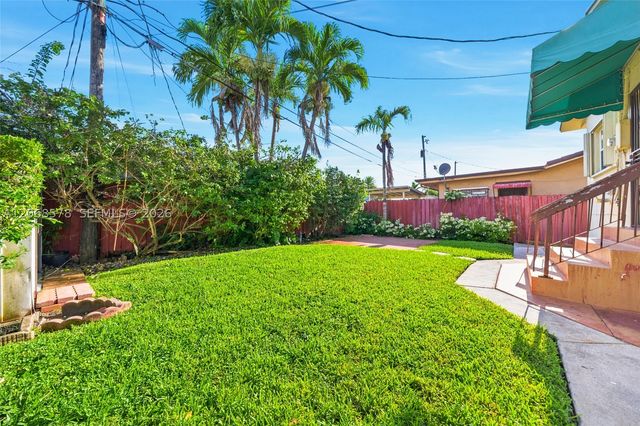 6710 SW 29th St, Miami, FL 33155