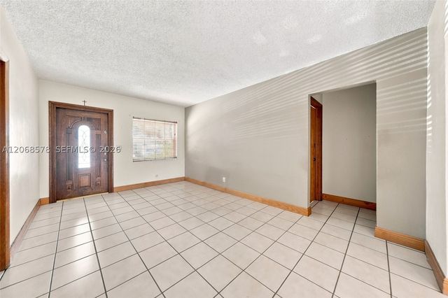 6710 SW 29th St, Miami, FL 33155