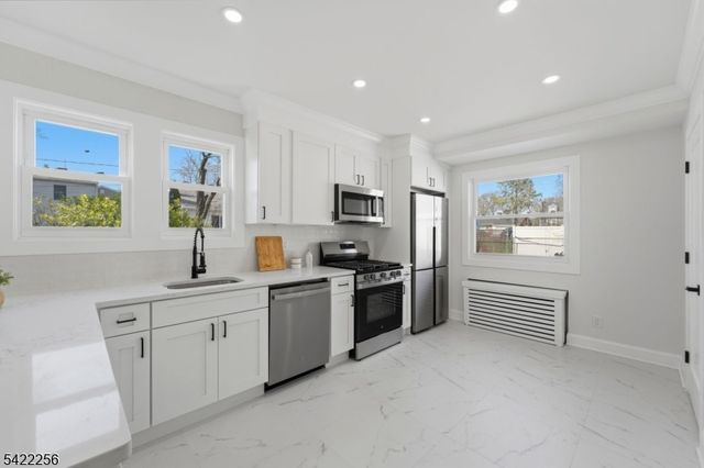 56 Diven St, Springfield Twp., NJ 07081