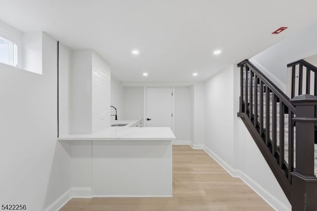 56 Diven St, Springfield Twp., NJ 07081