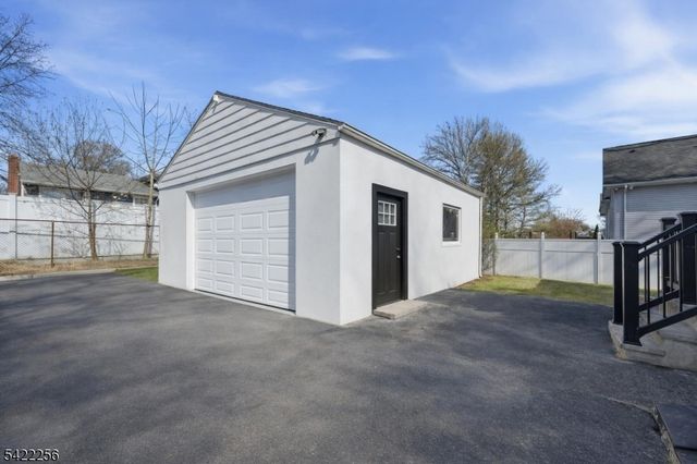 56 Diven St, Springfield Twp., NJ 07081