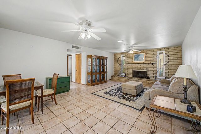 3429 S LOLA Lane, Tempe, AZ 85282