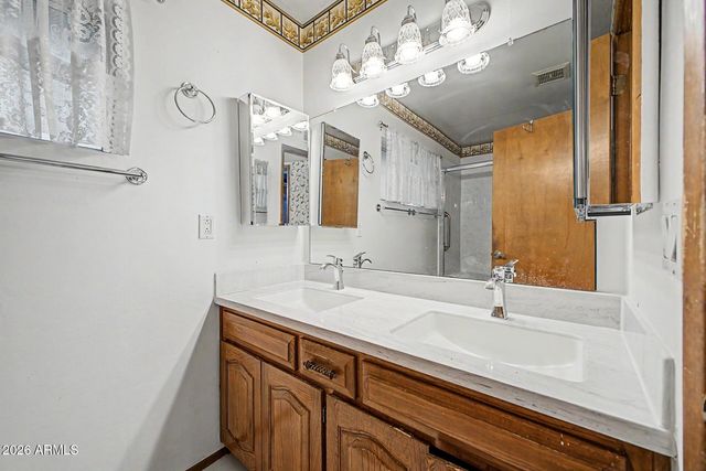 3429 S LOLA Lane, Tempe, AZ 85282