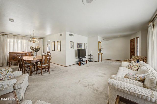 3429 S LOLA Lane, Tempe, AZ 85282