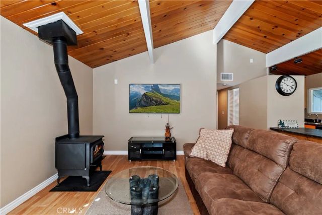 31435 Oakleaf, Running Springs, CA 92382