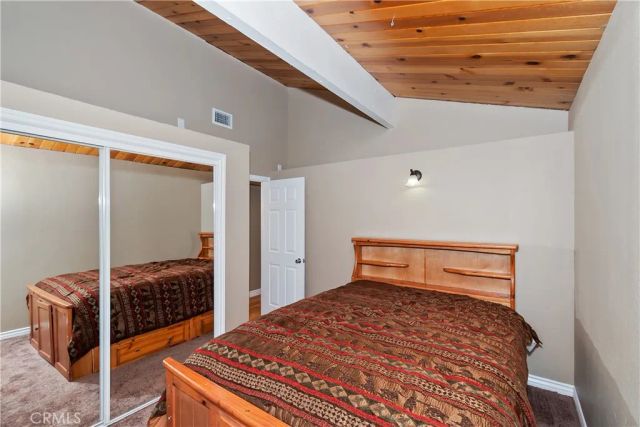 31435 Oakleaf, Running Springs, CA 92382