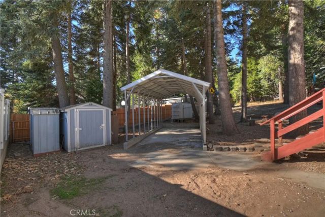 31435 Oakleaf, Running Springs, CA 92382