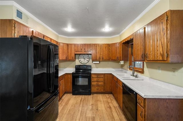 701 SW 16th Street, Blue Springs, MO 64015