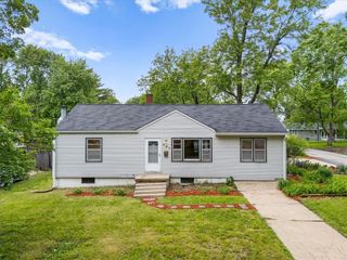 701 SW 16th Street, Blue Springs, MO 64015