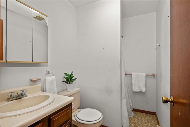 40 Lexington Road 40, Millbury, MA 01527
