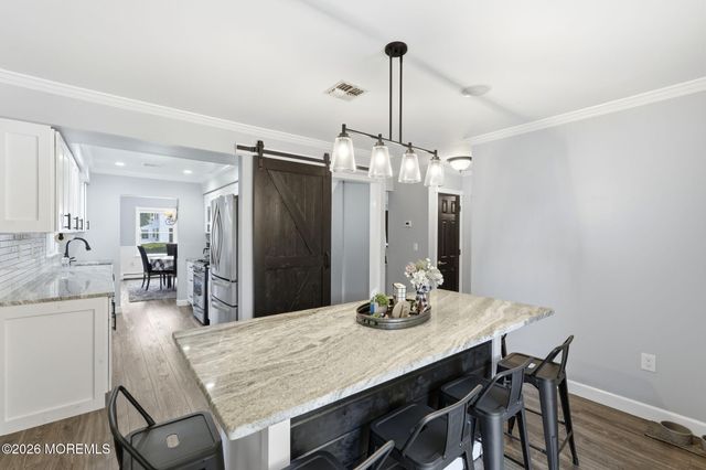 482 Clifton Avenue, Bayville, NJ 08721
