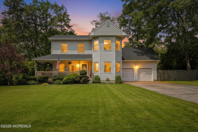 482 Clifton Avenue, Bayville, NJ 08721