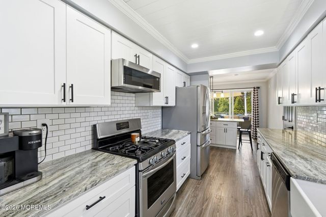 482 Clifton Avenue, Bayville, NJ 08721