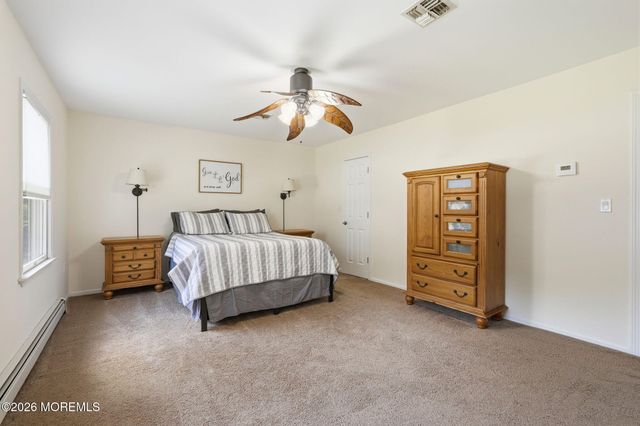 482 Clifton Avenue, Bayville, NJ 08721