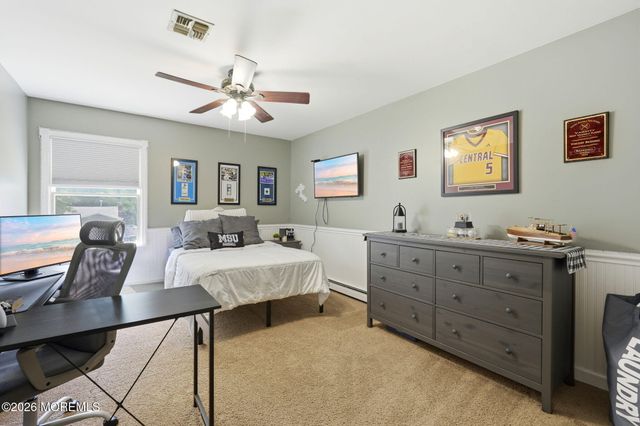 482 Clifton Avenue, Bayville, NJ 08721