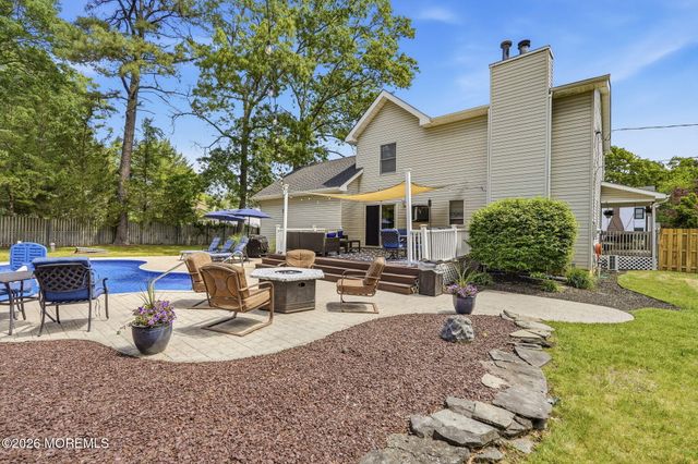 482 Clifton Avenue, Bayville, NJ 08721