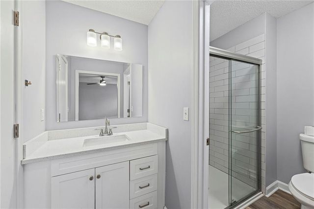 1925 E 153rd Terrace, Olathe, KS 66062