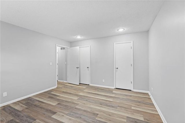 1925 E 153rd Terrace, Olathe, KS 66062